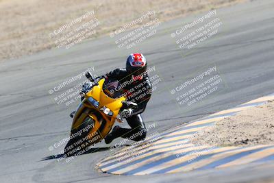 media/Mar-12-2022-SoCal Trackdays (Sat) [[152081554b]]/Turn 10 (130pm)/